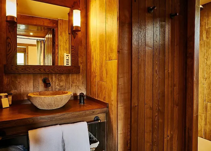 Hotel La Cite Suspendue