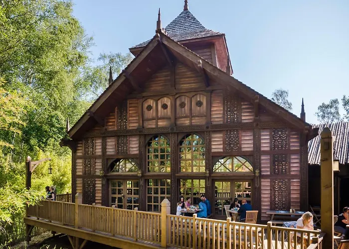 Hotel La Cite Suspendue Plailly