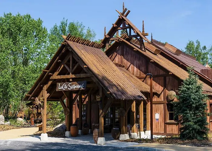 La Cite Suspendue Hotel Plailly